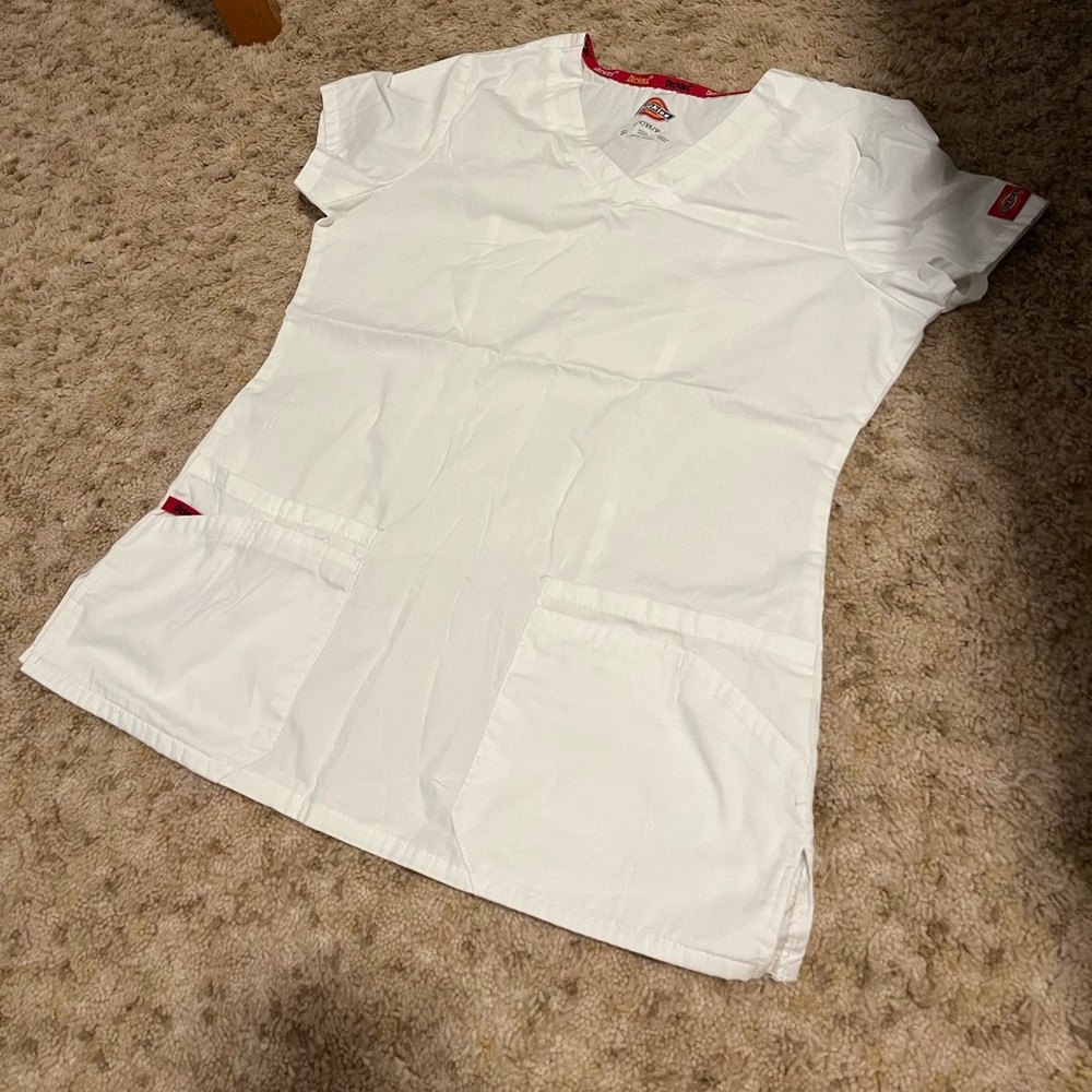 dickies size small white scrub top